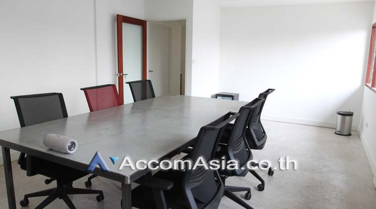  1  Studio Office Space For Rent in Sukhumvit ,Bangkok BTS Thong Lo AA17755